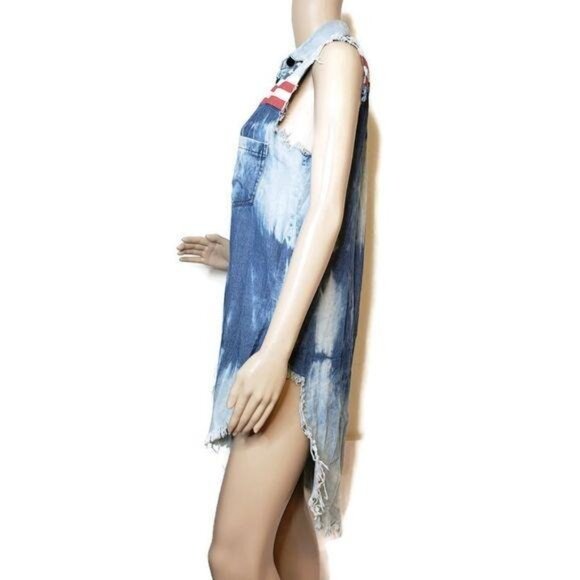 Sleeveless Denim Vest Dress With American Flag design & Frayed Hem size Medium - Picture 3 of 5